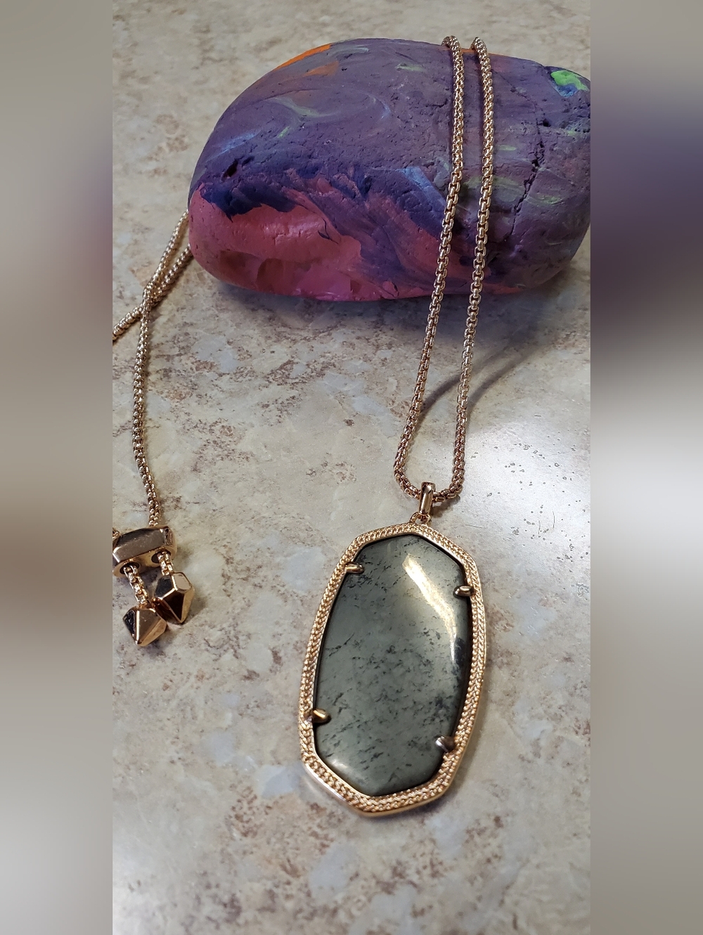 Kendra Scott Rose Gold-tone Necklace with Gray-brown Stone With Natural Markings